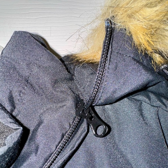 Attic Expedition Chevron Quilted Down Coat - Picture 10 of 13